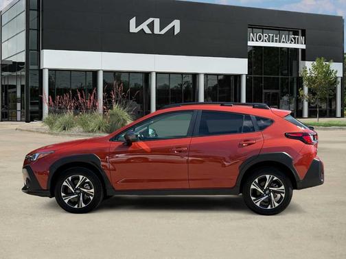 Sun Blaze Pearl 2024 Subaru Crosstrek Premium