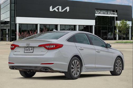 2015 Hyundai SONATA Sport