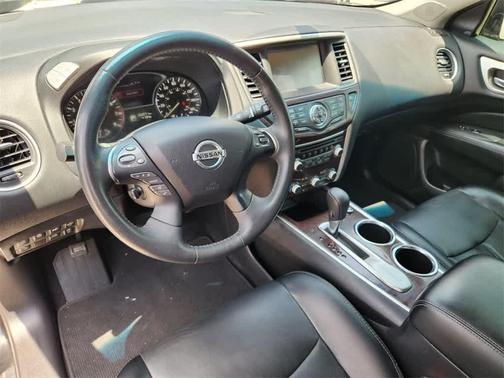 2015 Nissan Pathfinder Platinum