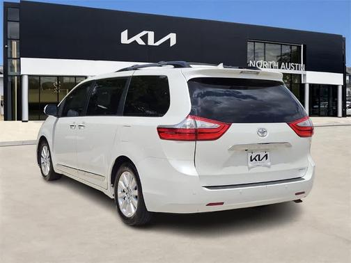2016 Toyota Sienna Limited Premium
