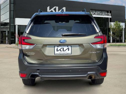 Autumn Green Metallic 2024 Subaru Forester Premium