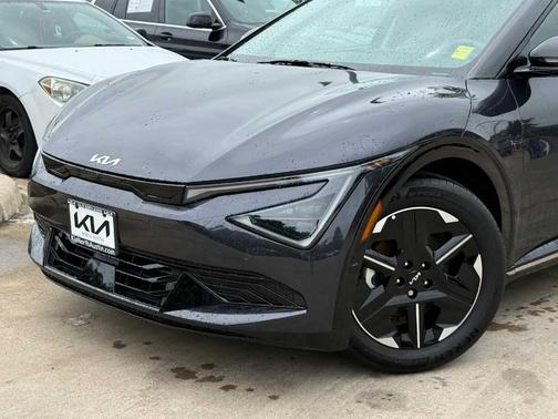 Metal 2025 Kia EV6 Wind