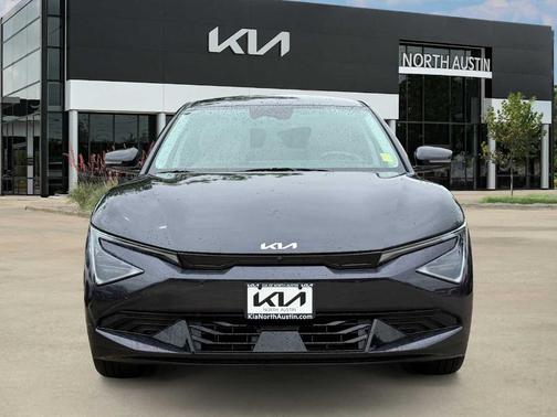 Metal 2025 Kia EV6 Wind