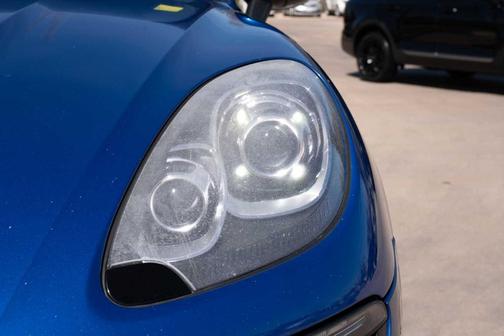 2017 Porsche Macan Base