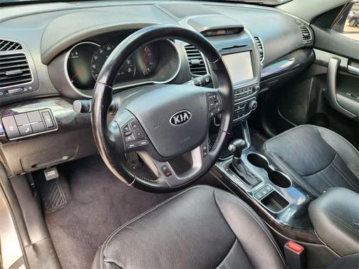 2014 Kia Sorento SX