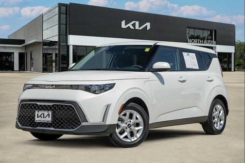 2024 Kia Soul LX