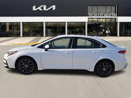 2024 Toyota Corolla Hybrid SE