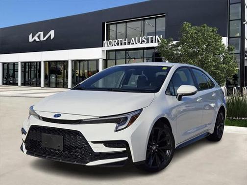 2024 Toyota Corolla Hybrid SE