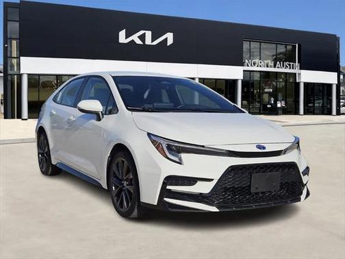 2024 Toyota Corolla Hybrid SE