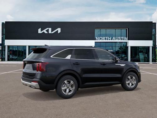 2025 Kia Sorento LX
