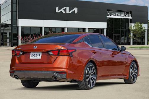 2020 Nissan Altima 2.5 SR