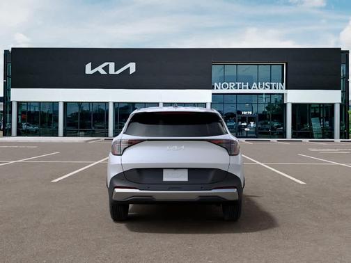Glacial White Pearl 2026 Kia Sportage EX