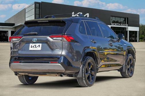 2020 Toyota RAV4 Hybrid XSE