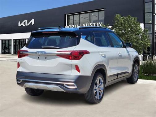2023 Kia Seltos S
