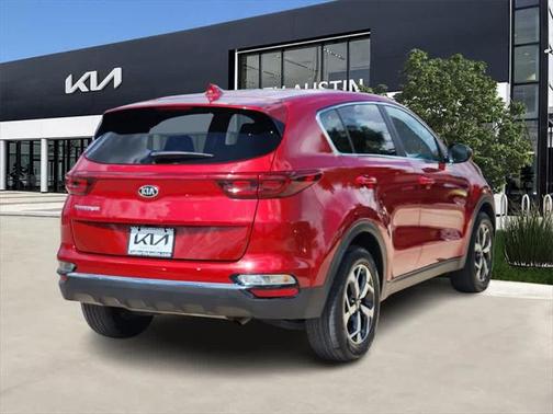 2022 Kia Sportage LX