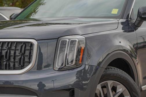 2024 Kia Telluride LX