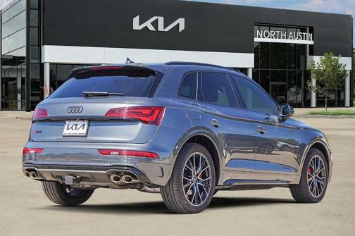 Daytona Gray Pearl Effect 2024 Audi SQ5 3.0T Premium Plus