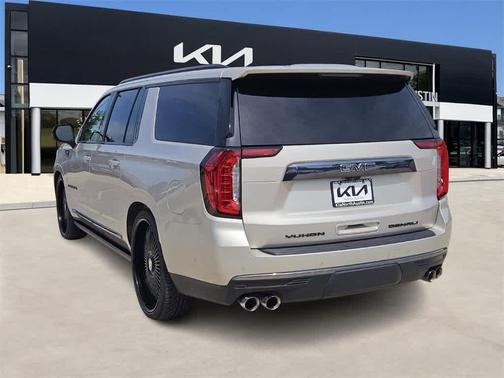 2023 GMC Yukon XL Denali Ultimate