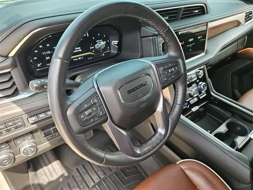 2023 GMC Yukon XL Denali Ultimate