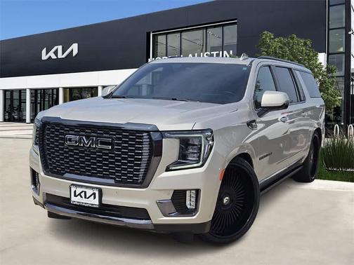 2023 GMC Yukon XL Denali Ultimate