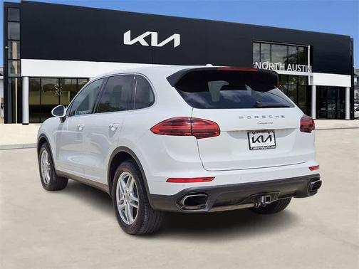 2016 Porsche Cayenne Base