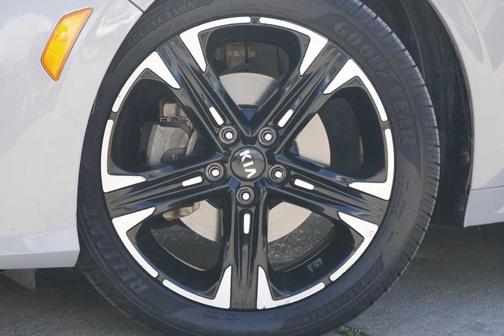 Wolf Gray 2021 Kia K5 GT-Line