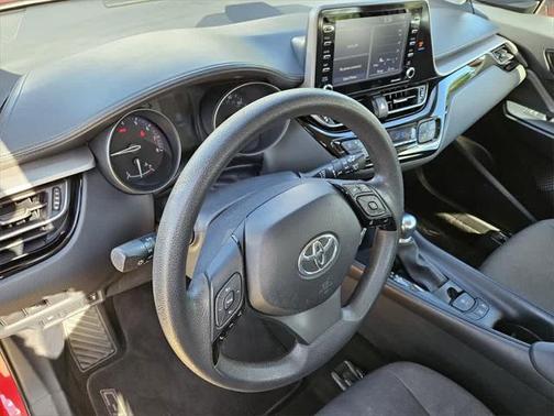 2020 Toyota C-HR LE