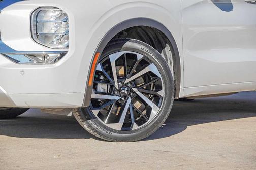 2022 Mitsubishi Outlander SEL Special Edition