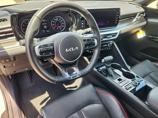 2023 Kia K5 GT