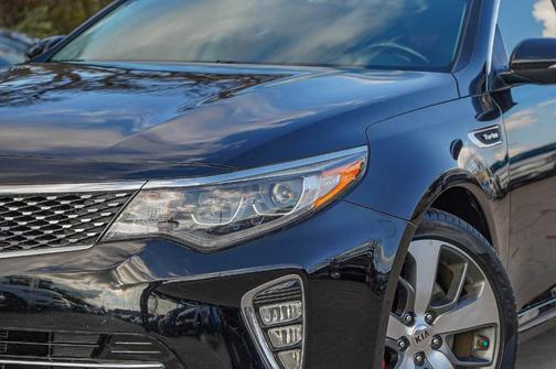 2018 Kia Optima SX Turbo