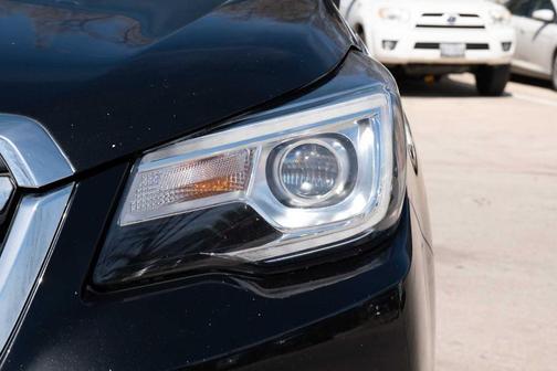 2017 Subaru Forester 2.5i Touring