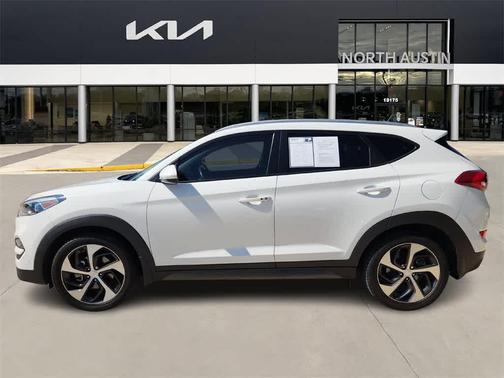 2016 Hyundai TUCSON Sport