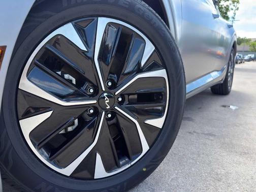 Steel 2024 Kia EV6 GT-Line
