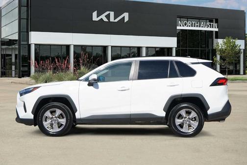Ice 2025 Toyota RAV4 XLE