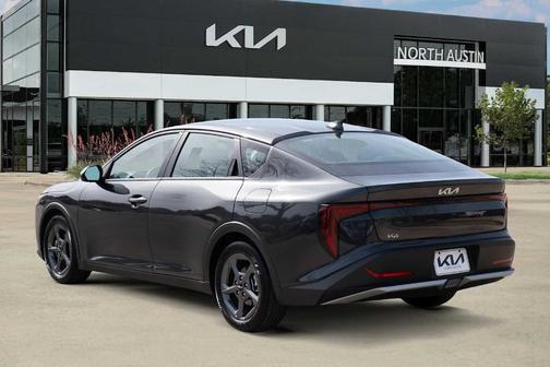 2025 Kia K4 