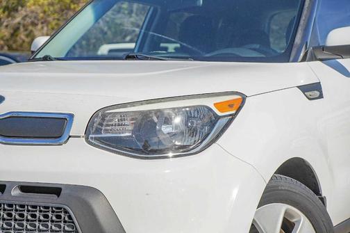 2014 Kia Soul Base