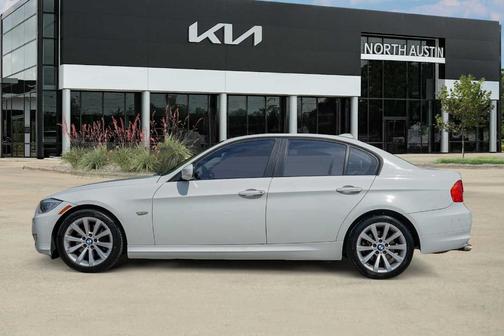 White 2011 BMW 328 i