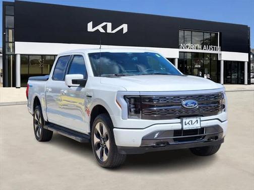2022 Ford F-150 Lightning Platinum