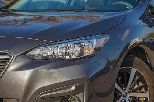 2019 Subaru Impreza 2.0i Premium