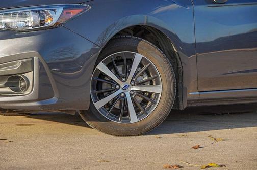 2019 Subaru Impreza 2.0i Premium