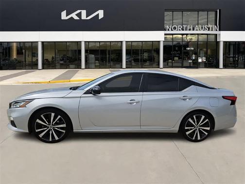 2021 Nissan Altima 2.5 SR