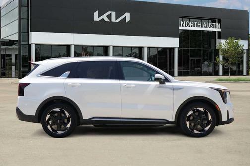 Snow White Pearl 2025 Kia Sorento Hybrid EX