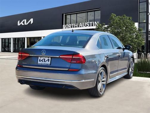 2016 Volkswagen Passat 1.8T R-Line w/ Comfort