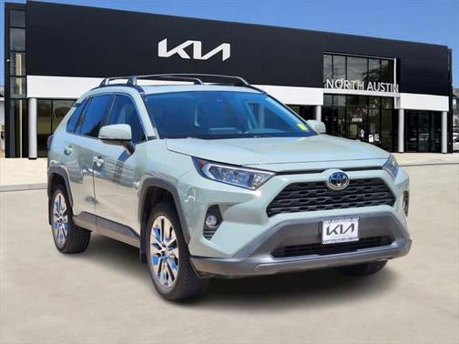2021 Toyota RAV4 XLE Premium