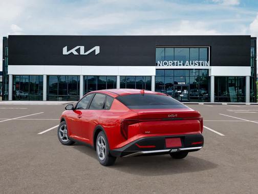 2025 Kia K4 LXS