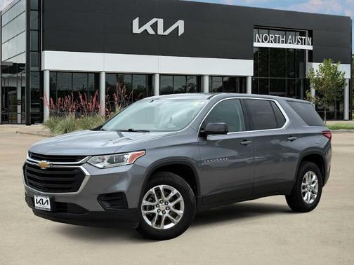 Satin Steel Metallic 2020 Chevrolet Traverse LS