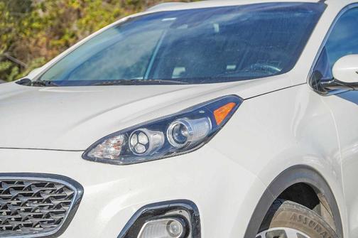 2020 Kia Sportage EX