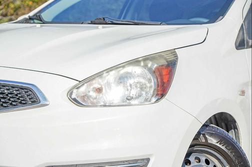 2018 Mitsubishi Mirage ES