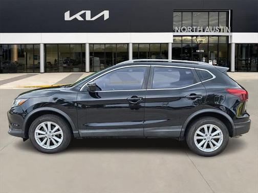 2017 Nissan Rogue Sport SV