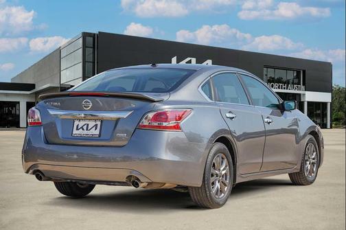 2015 Nissan Altima 2.5 S